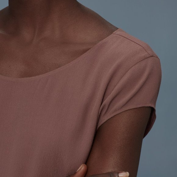 Aritzia Wilfred Free Juliger Short Sleeve Blouse - Picture 3 of 10